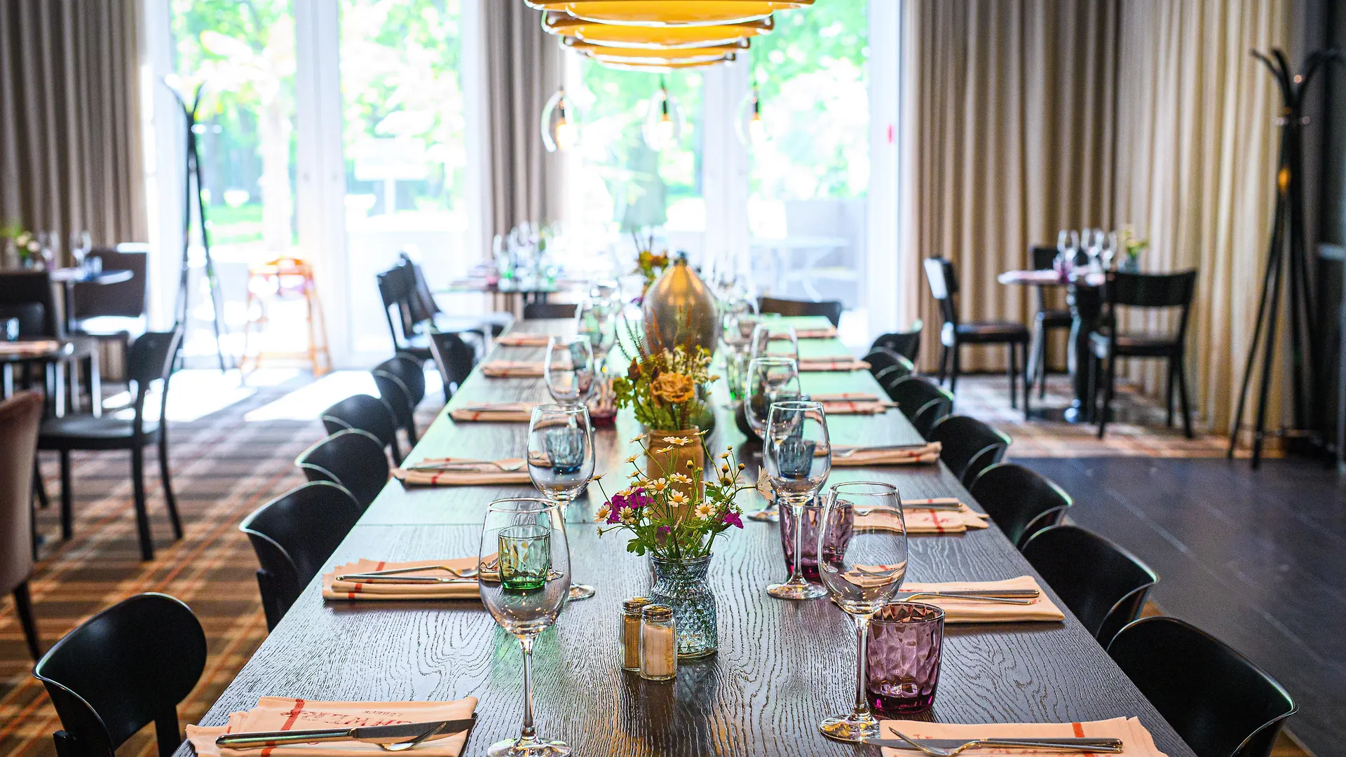 Holiday Inn Luebeck By Ihg Hotel